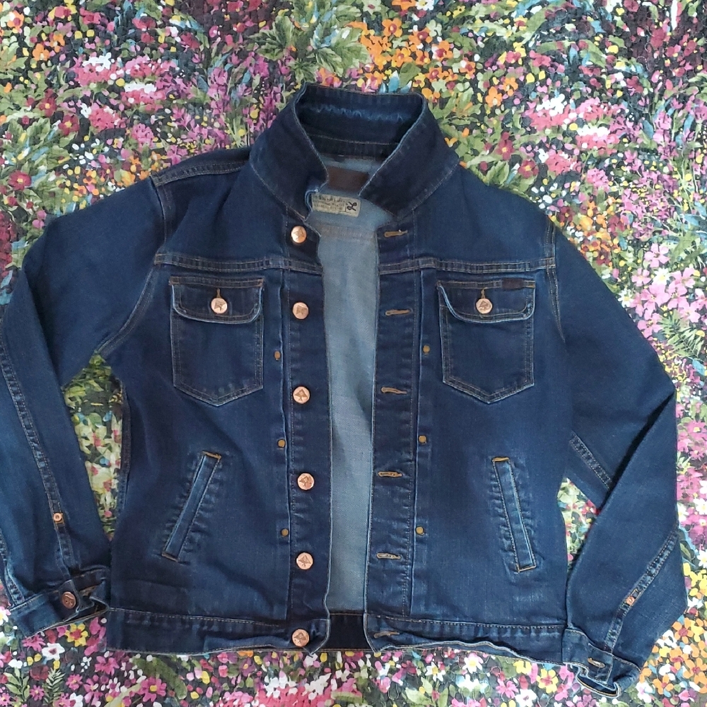men's/women's blue denim jacket